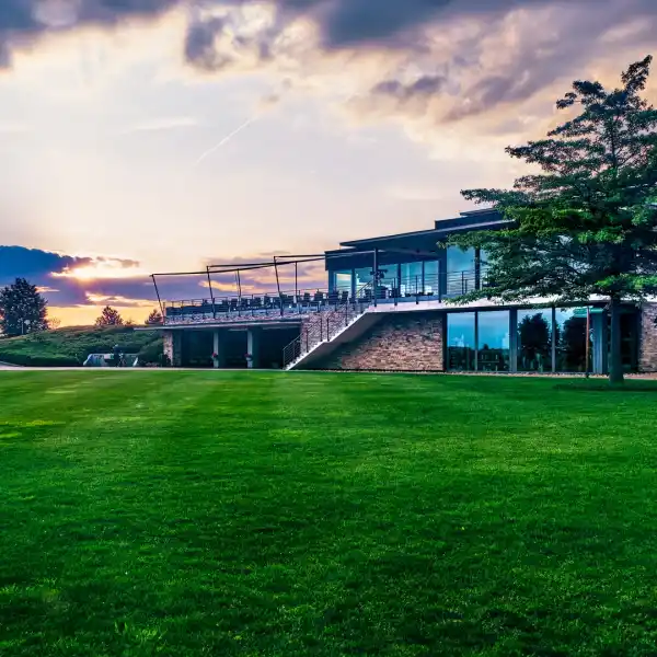 Albatross Golf Resort - Image 2