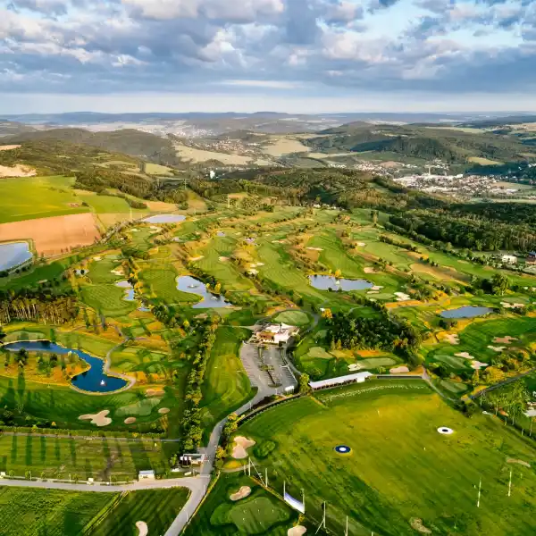 Albatross Golf Resort - Image 4